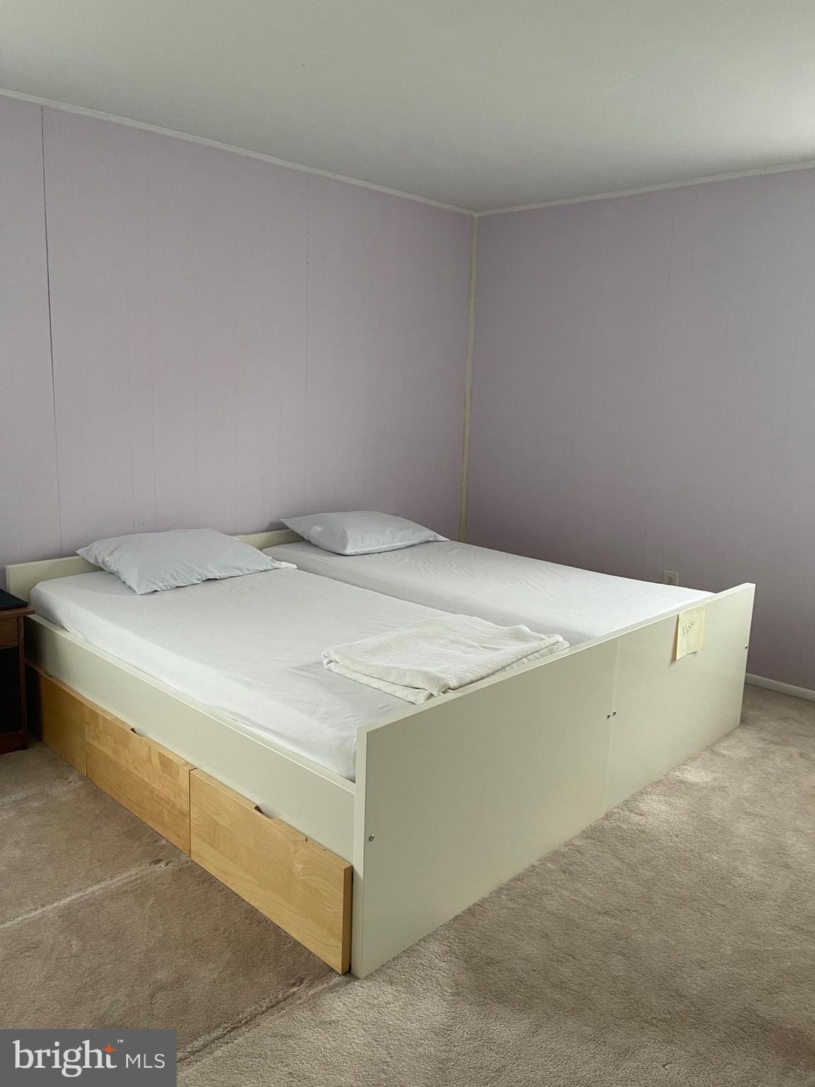 BUSTLETON - Residential