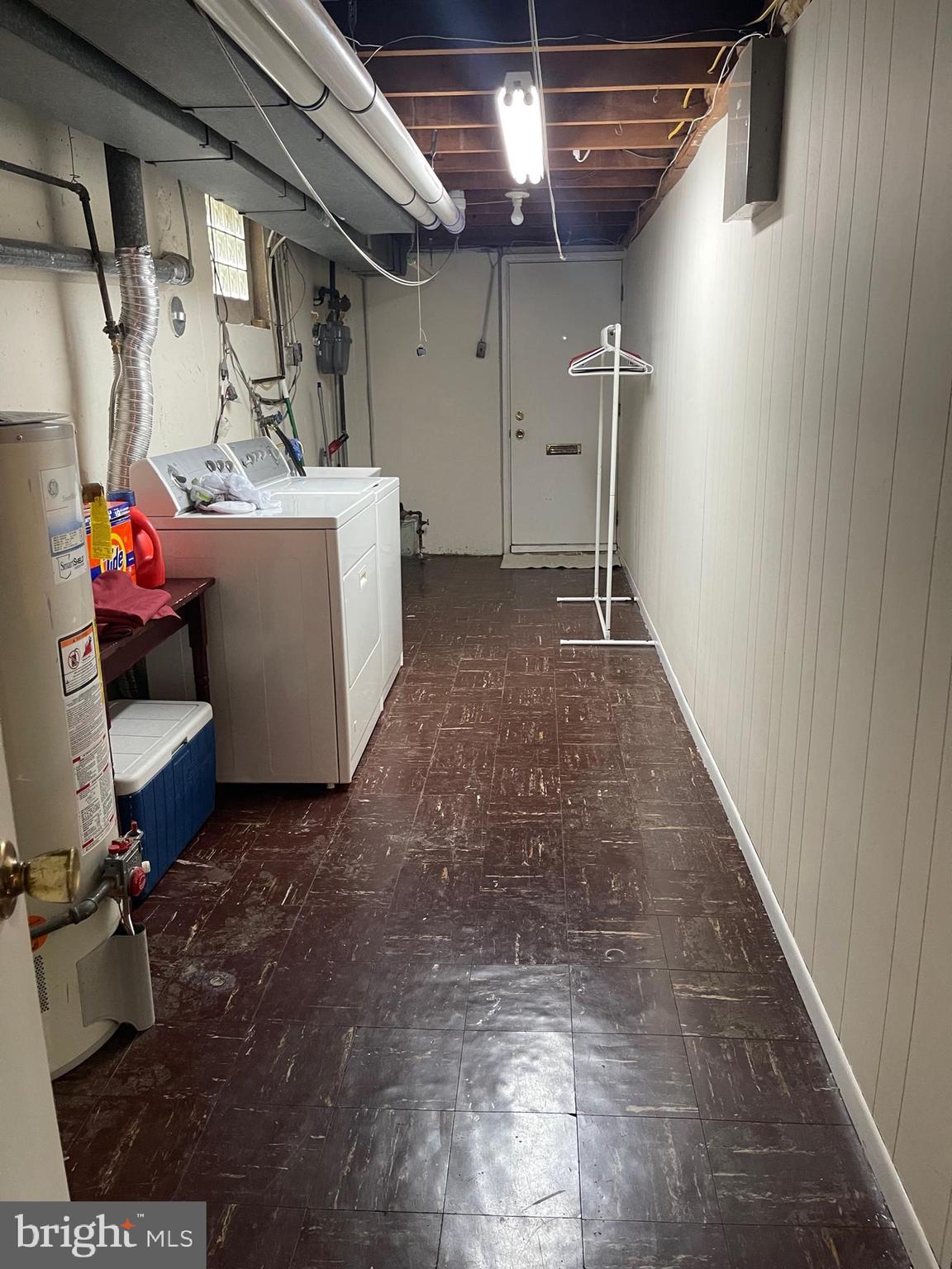 BUSTLETON - Residential