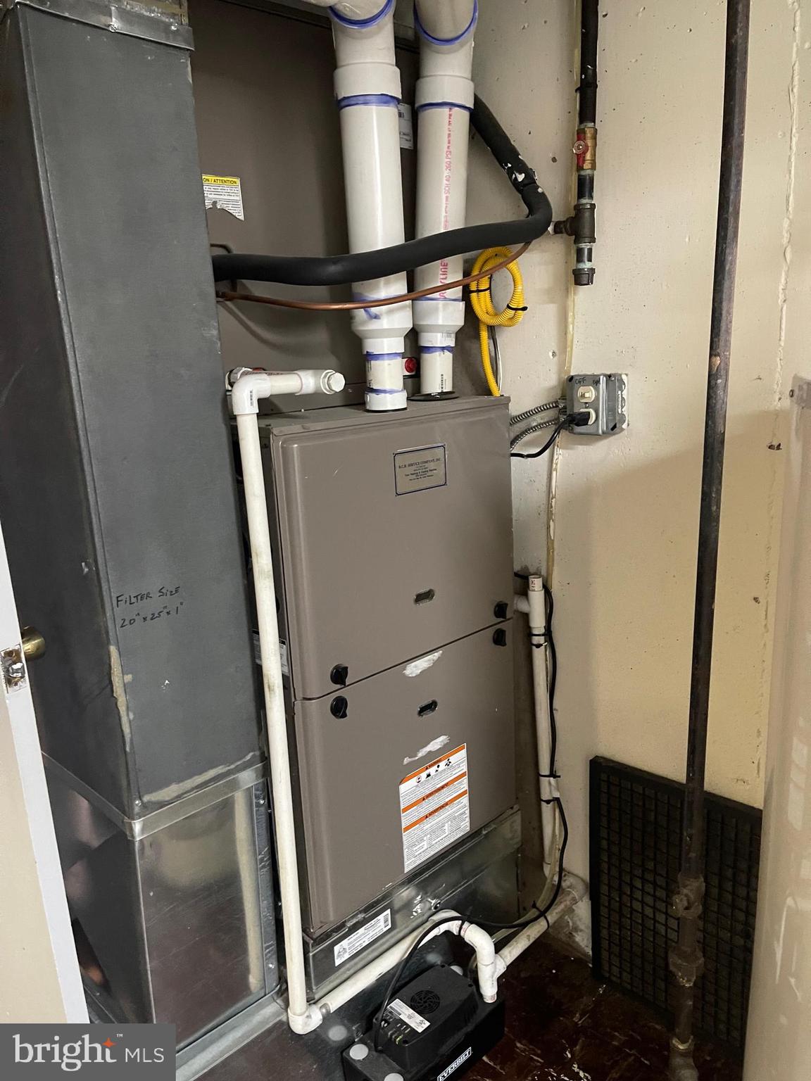 BUSTLETON - Residential