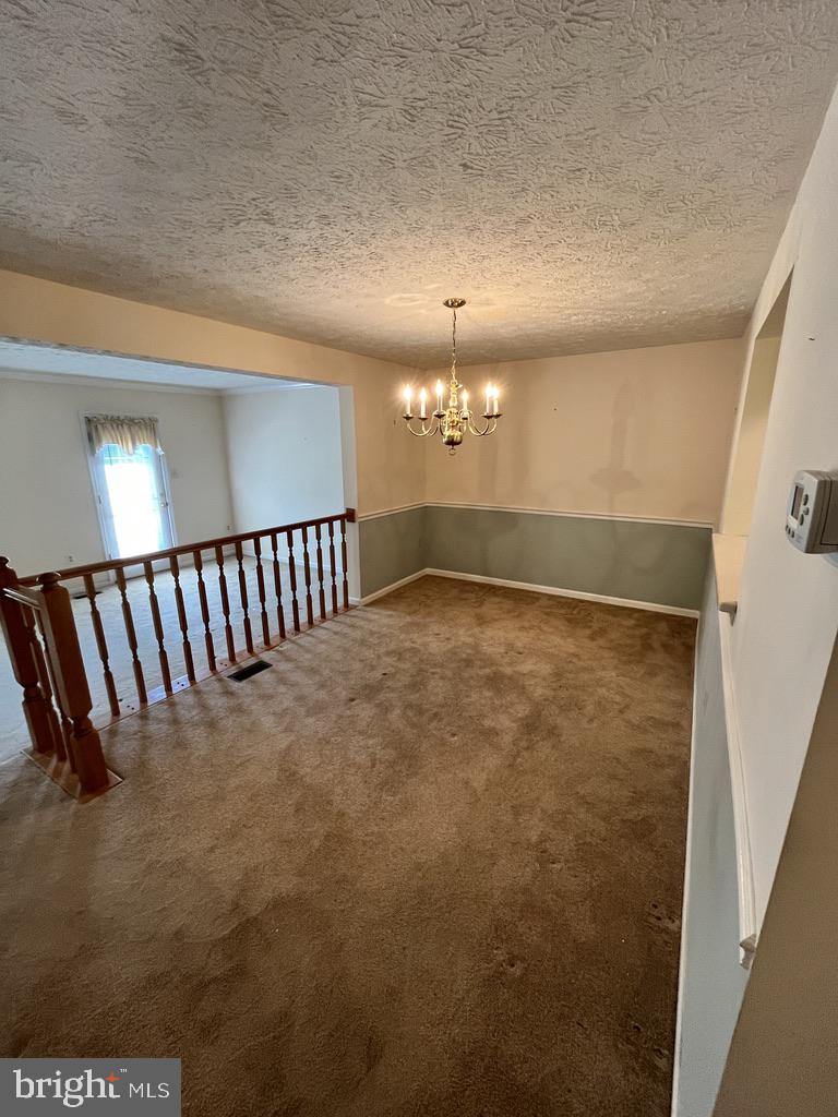 VILLAGE AT THOMAS RUN - Residential