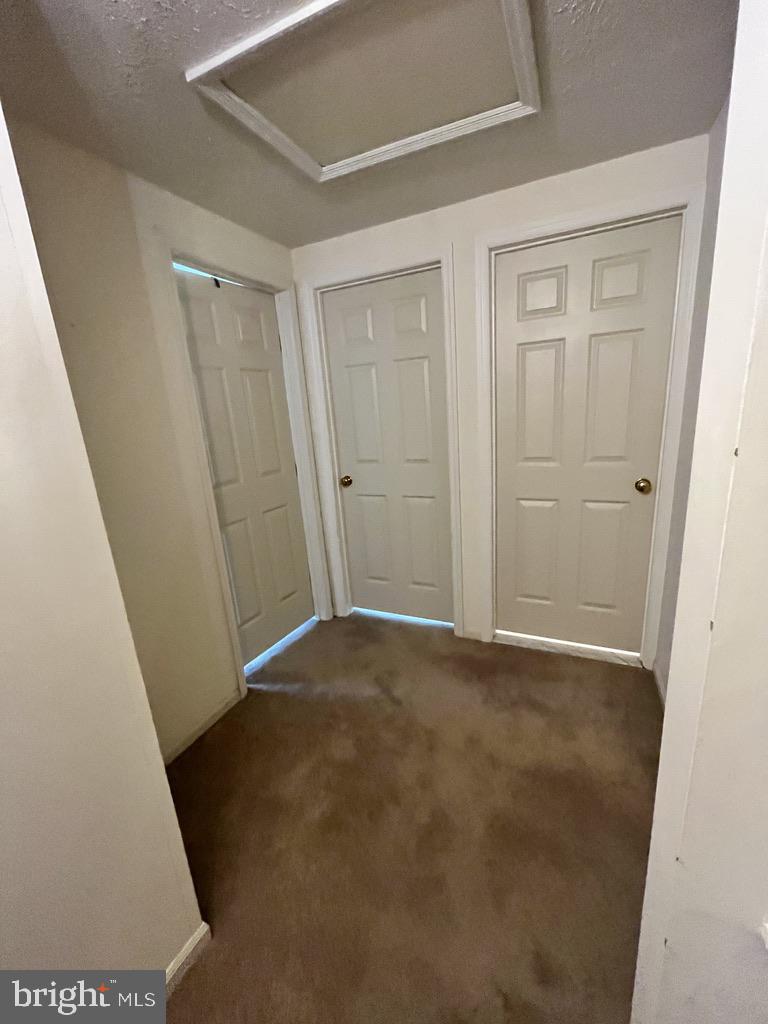 VILLAGE AT THOMAS RUN - Residential