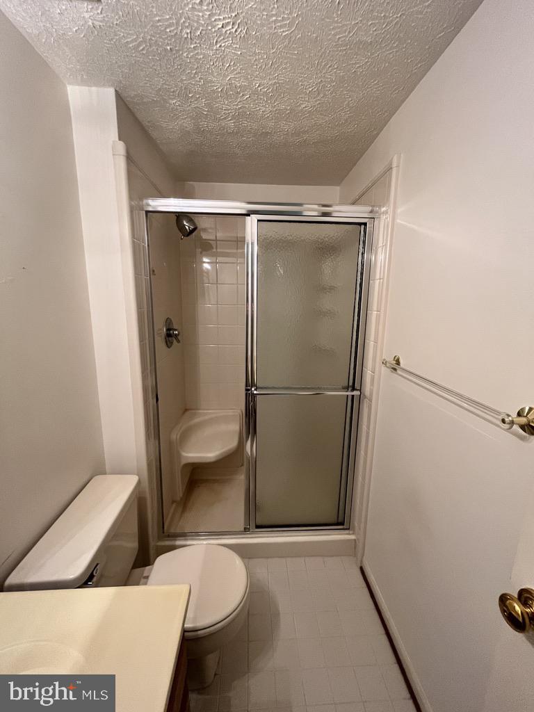 VILLAGE AT THOMAS RUN - Residential