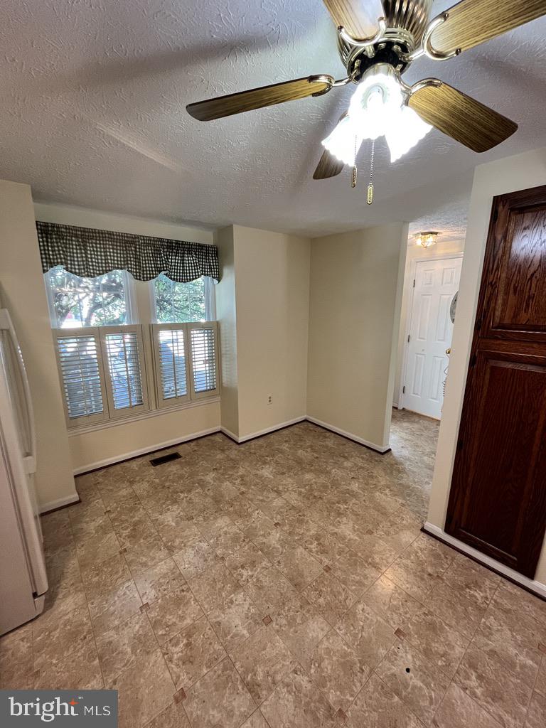 VILLAGE AT THOMAS RUN - Residential