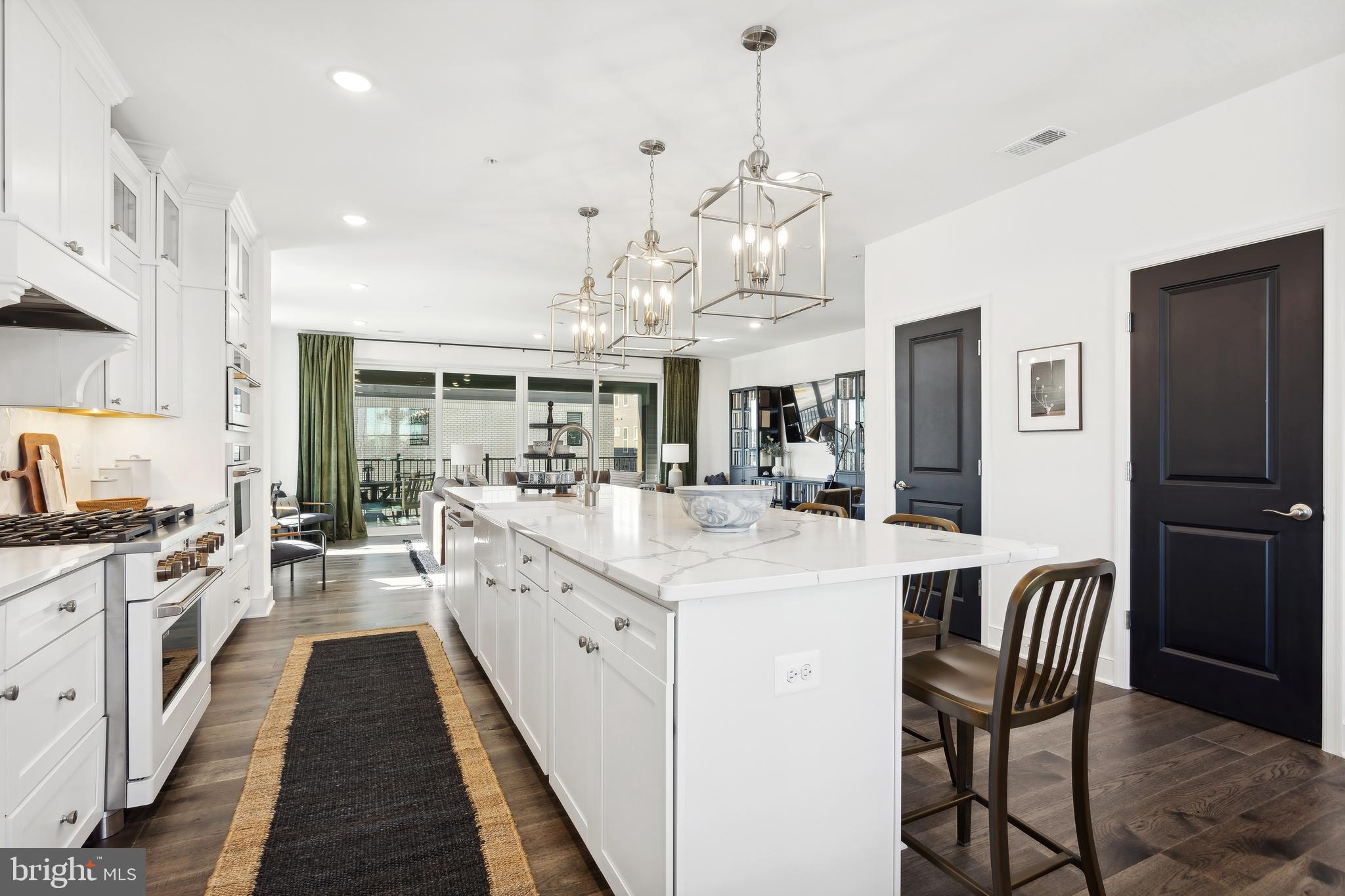 LOCKE LANDING - Residential