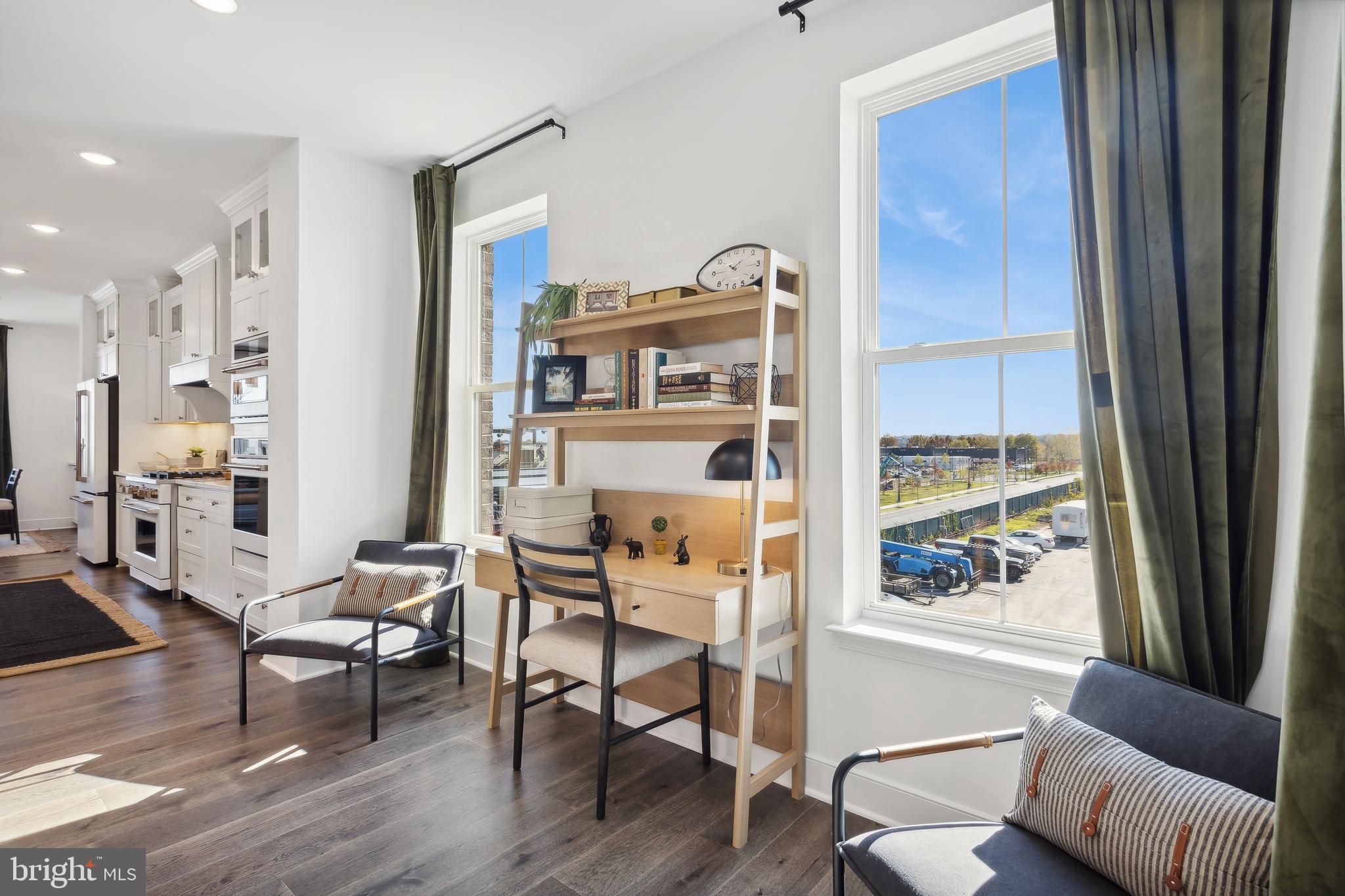 LOCKE LANDING - Residential