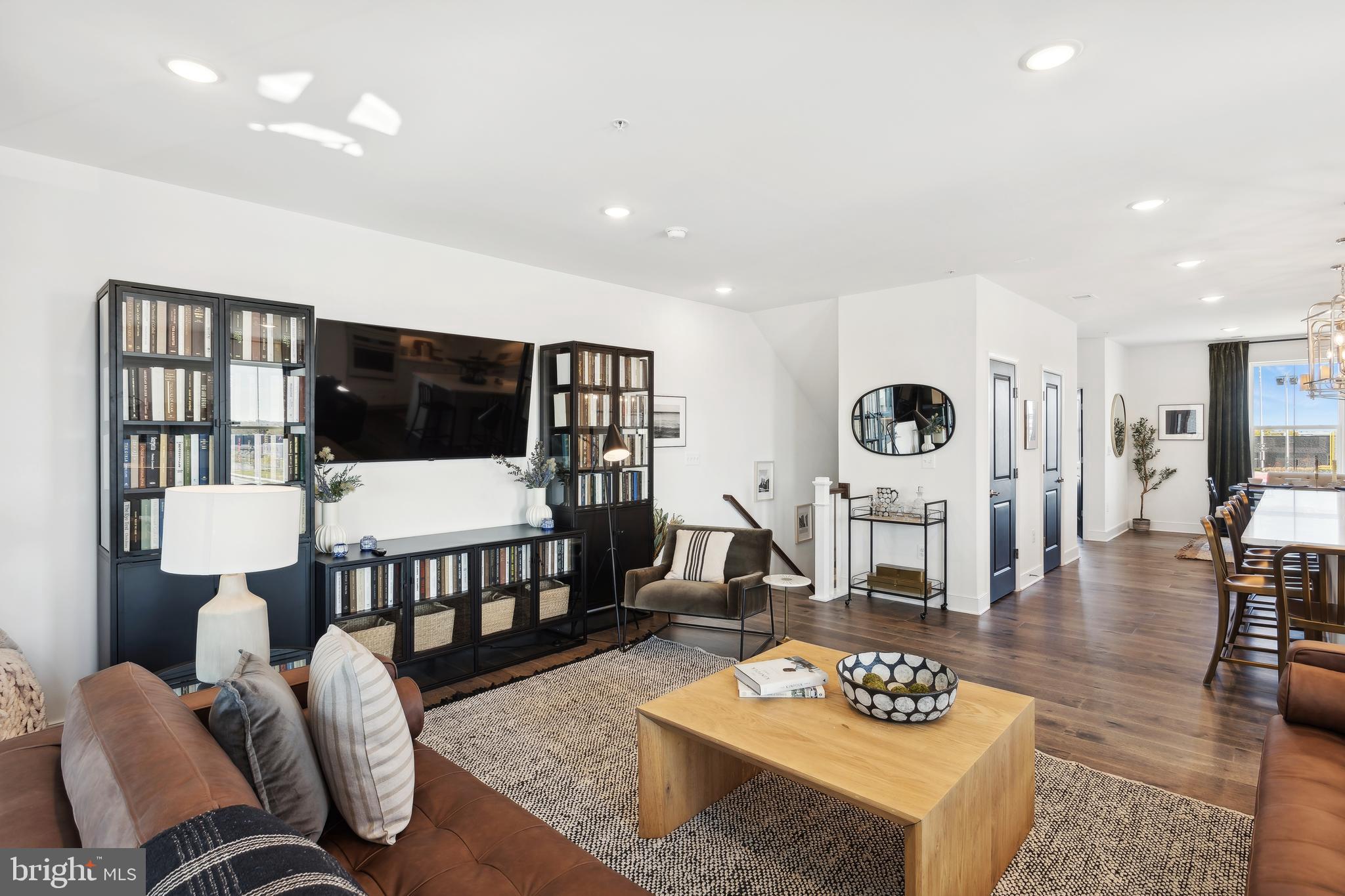 LOCKE LANDING - Residential