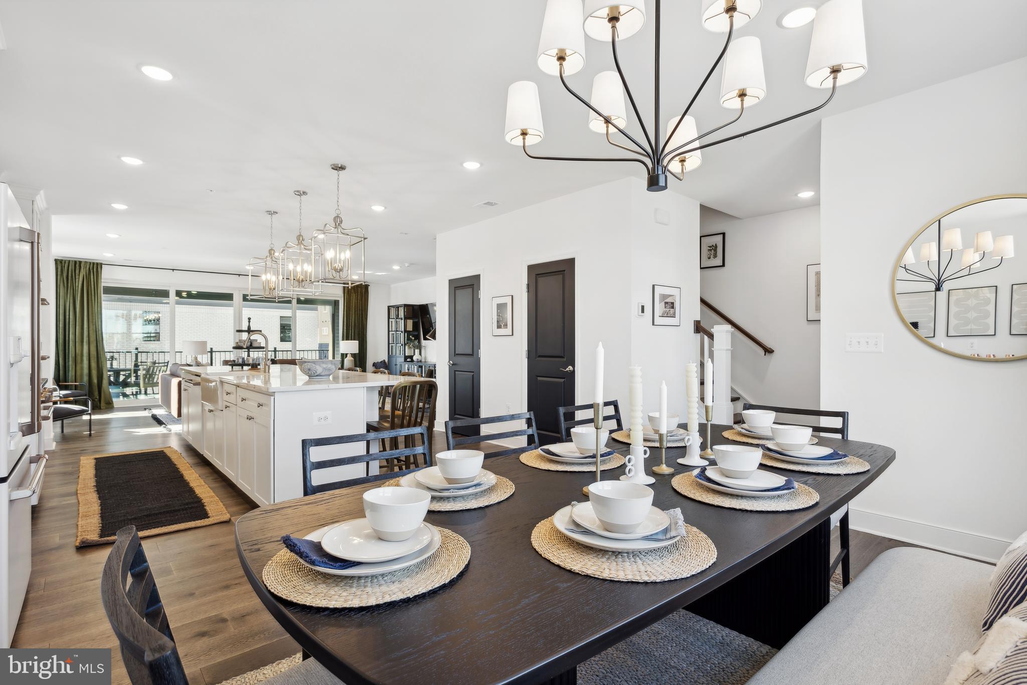 LOCKE LANDING - Residential