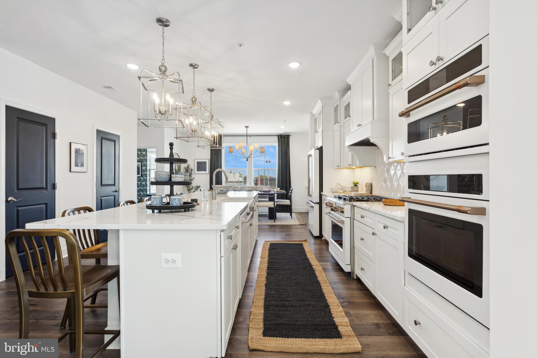 LOCKE LANDING - Residential