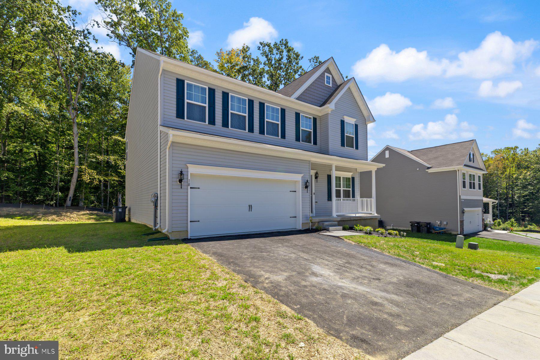 18 MADISON PAIGE DR