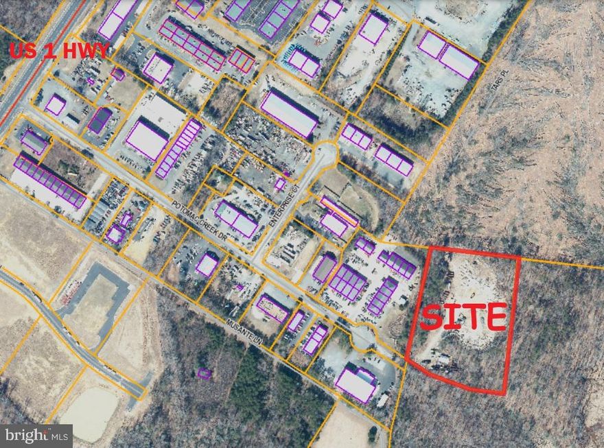 5 ACRE INDUSTRIAL ZONED LAND AT THE END OF POTOMAC CREEK DRIVE IN STAFFORD.  Located just off US 1 Highway (Richmond Hwy).  Great Location proximate to I-95 intersection and Stafford Regional Airport.  Mostly Level and Open.

(a)