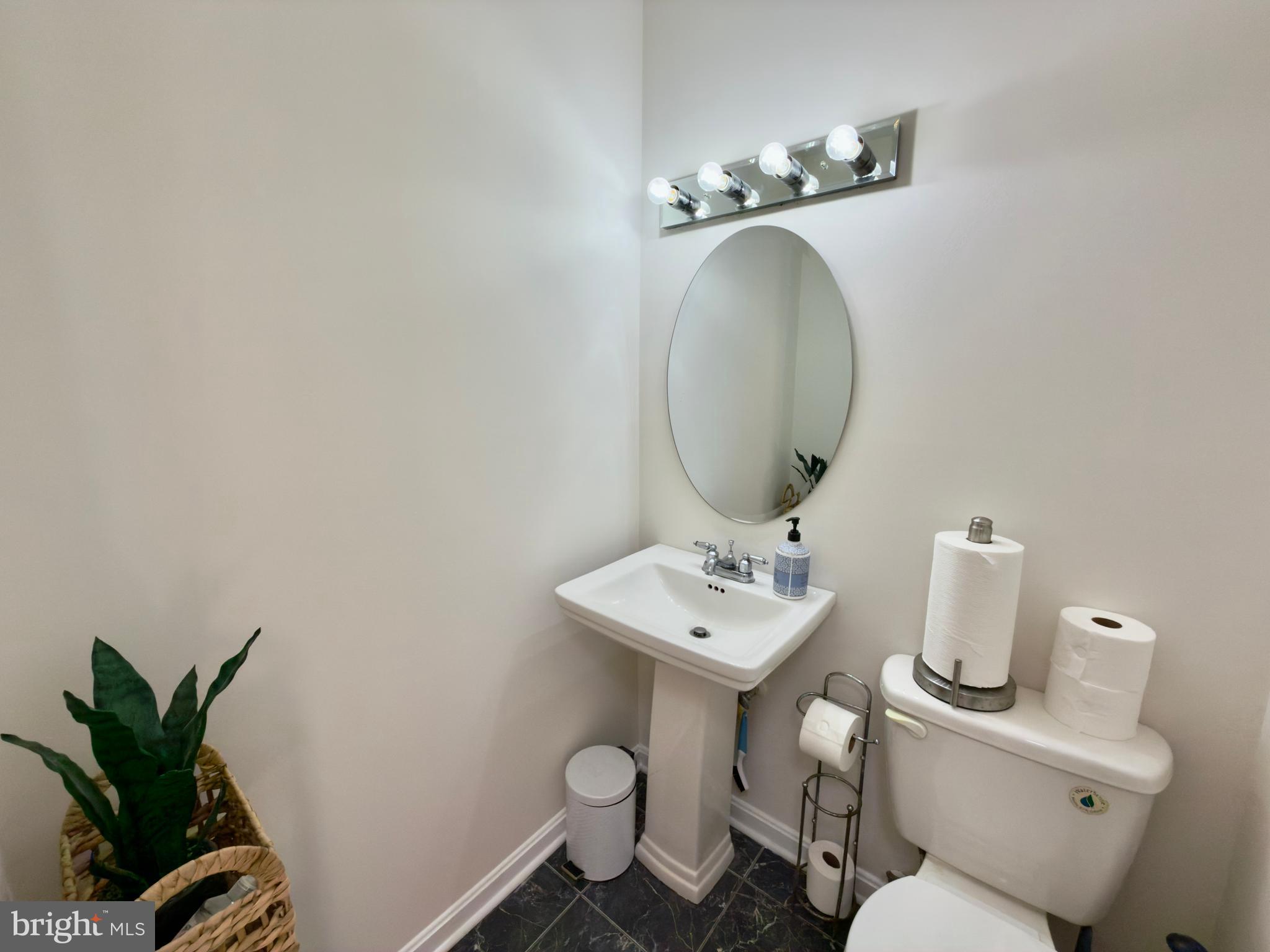 CHARLESTOWNE VILLAGE - Residential