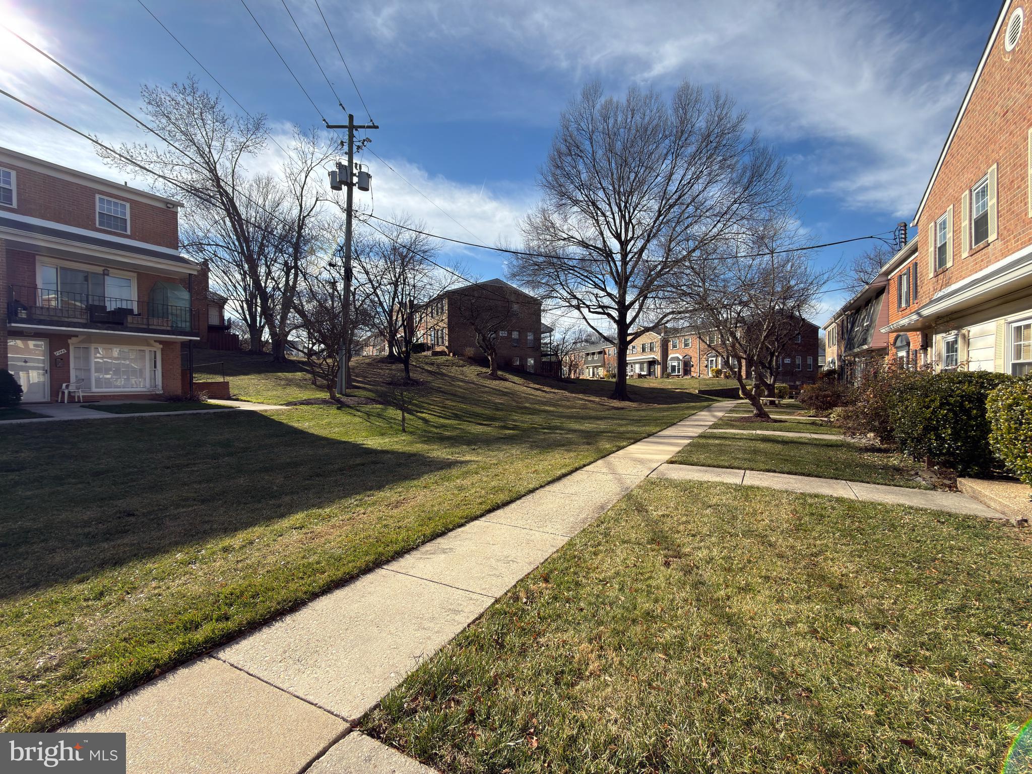 CHARLESTOWNE VILLAGE - Residential