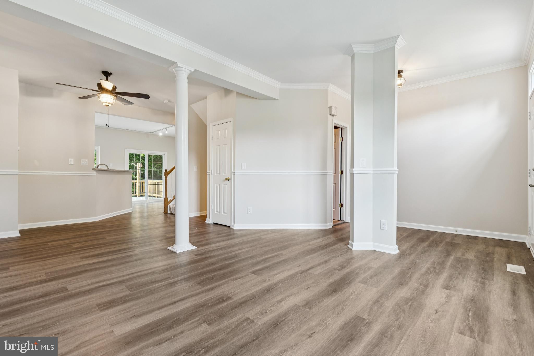 5099 LANDS END COURT