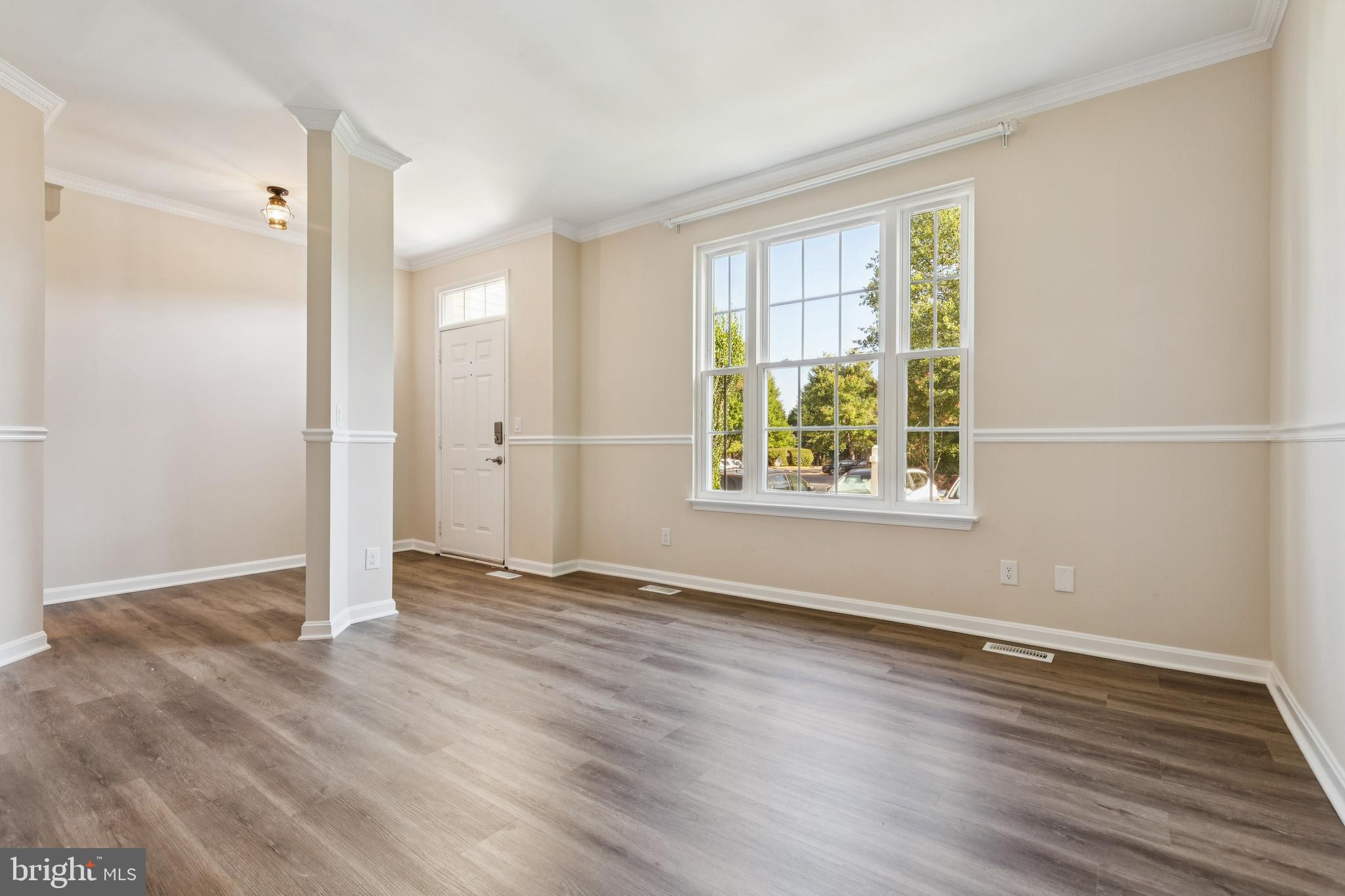5099 LANDS END COURT