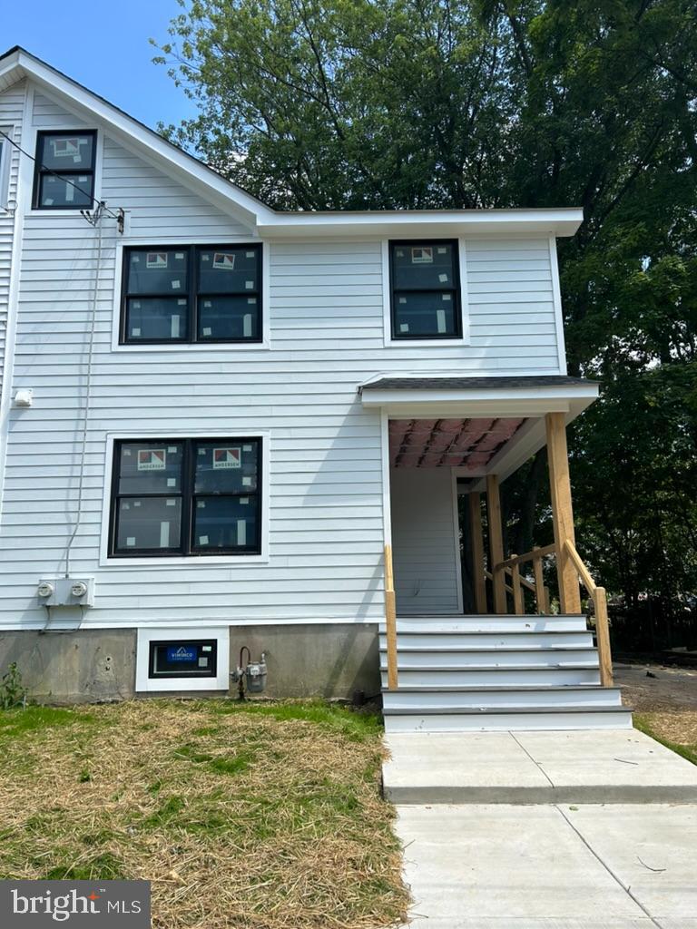 DOYLESTOWN BORO - Residential Lease