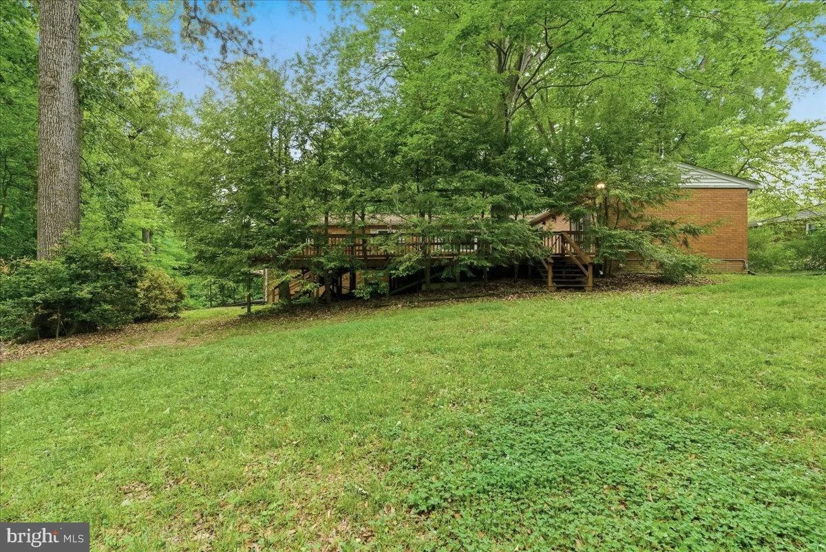 Additional image 80 of 18309 Cabin Road, Triangle, VA 22172