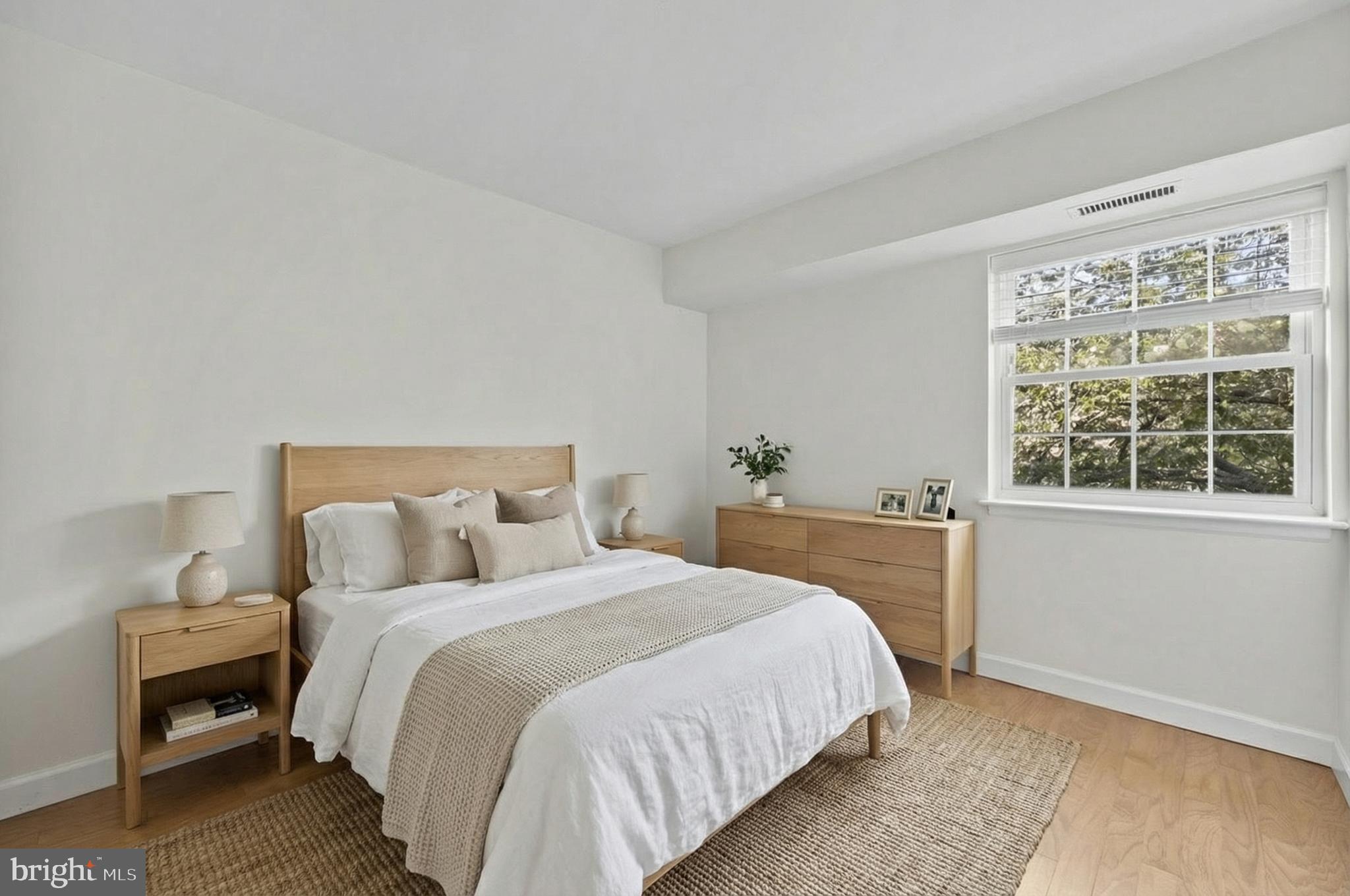 BURKE COVE - Residential