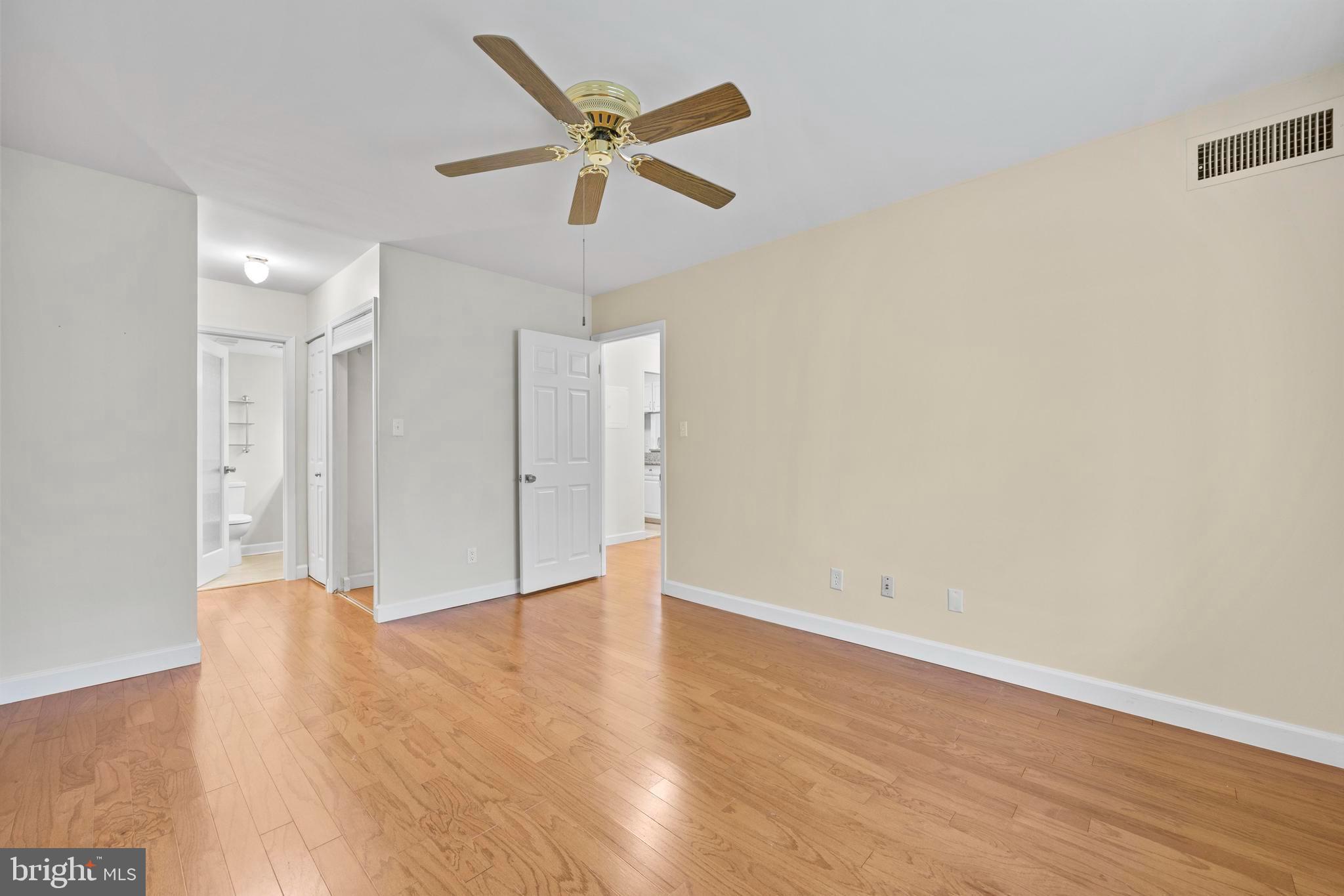 BURKE COVE - Residential