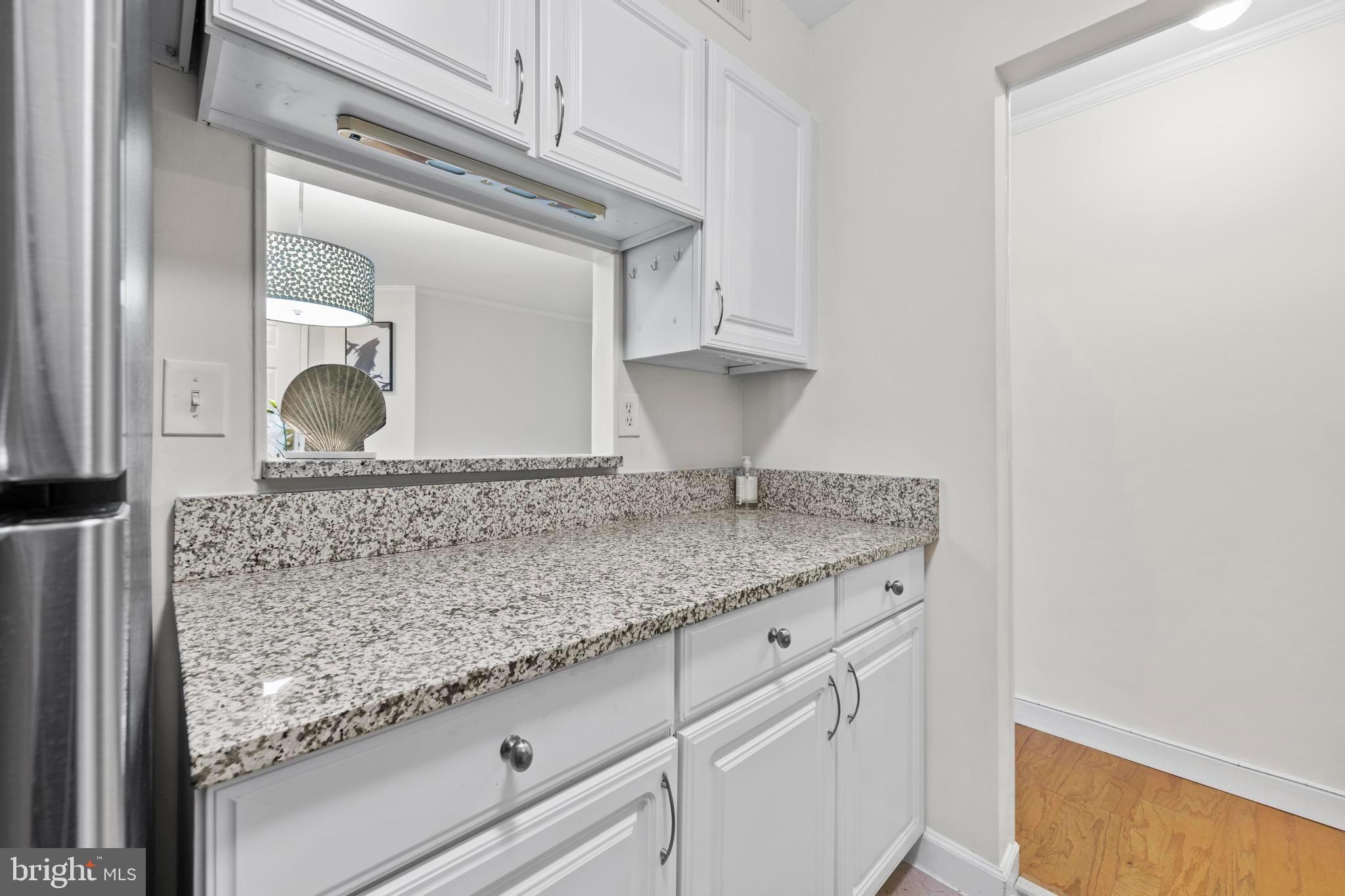 BURKE COVE - Residential