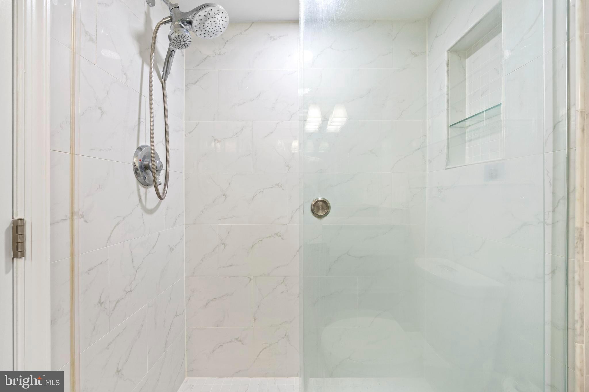 BURKE COVE - Residential