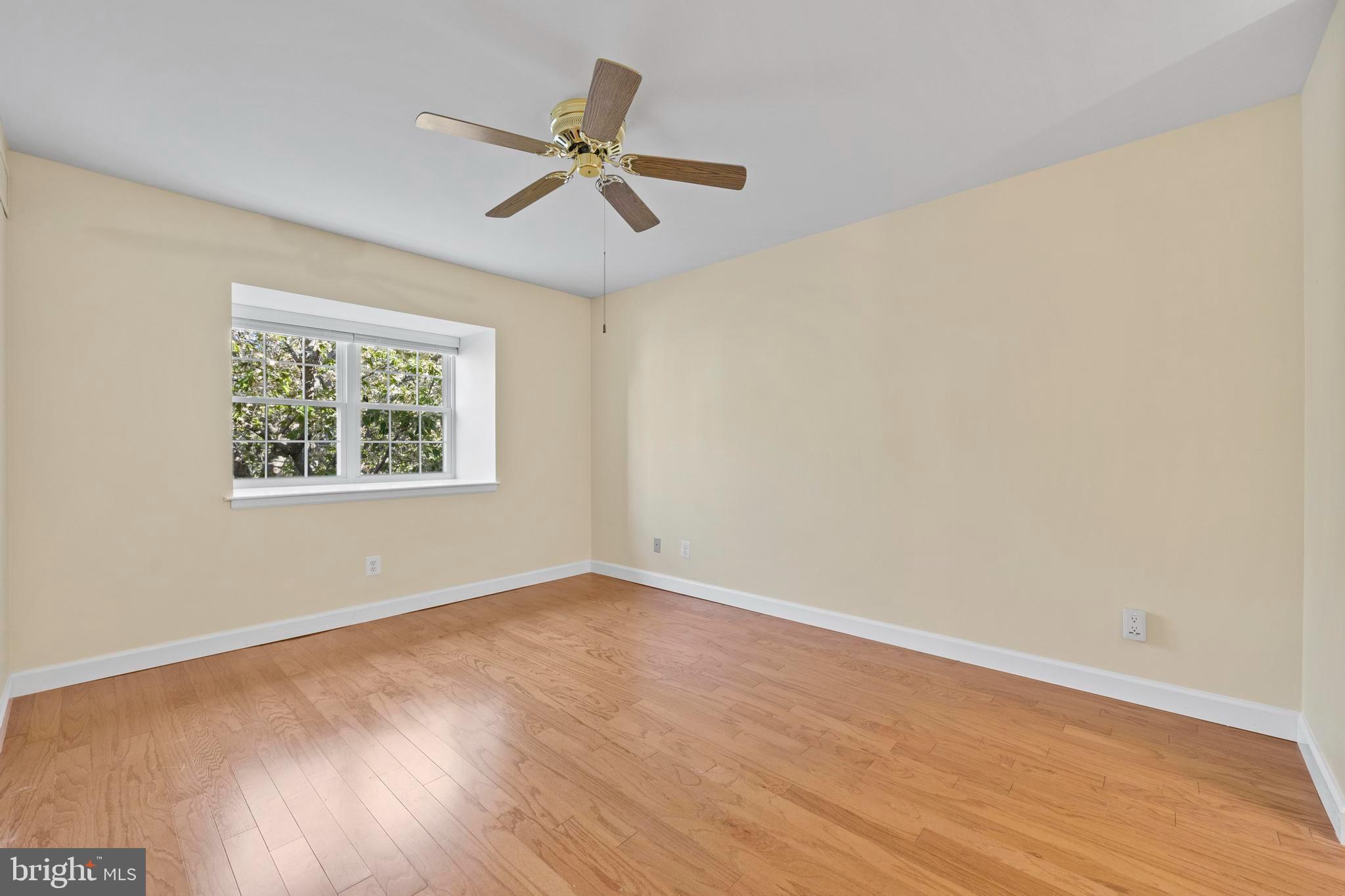 BURKE COVE - Residential