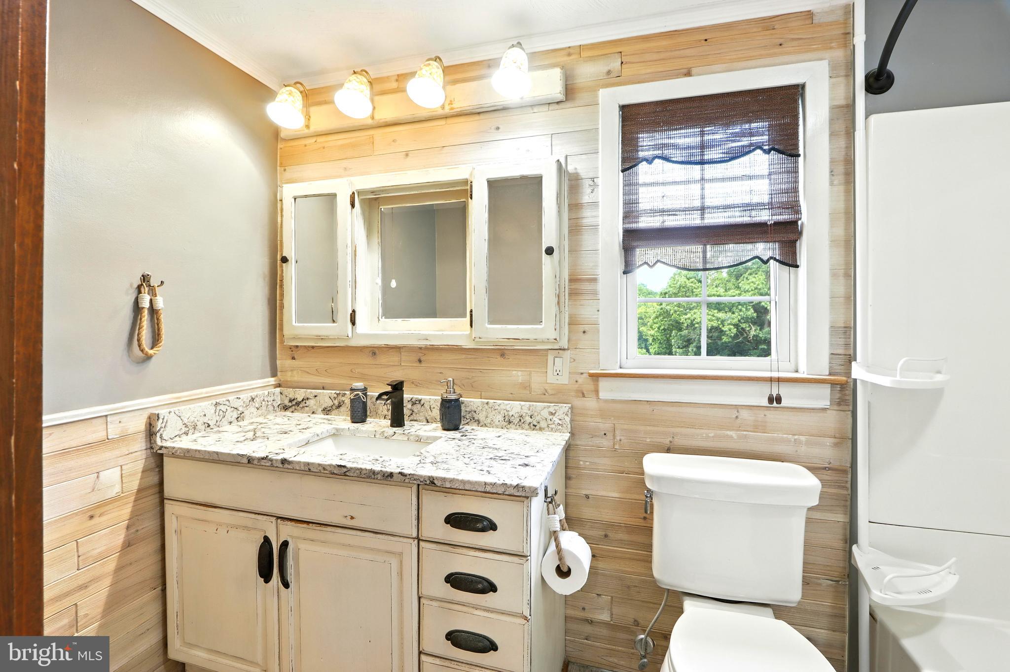 KINGSTON HEIGHTS - Residential