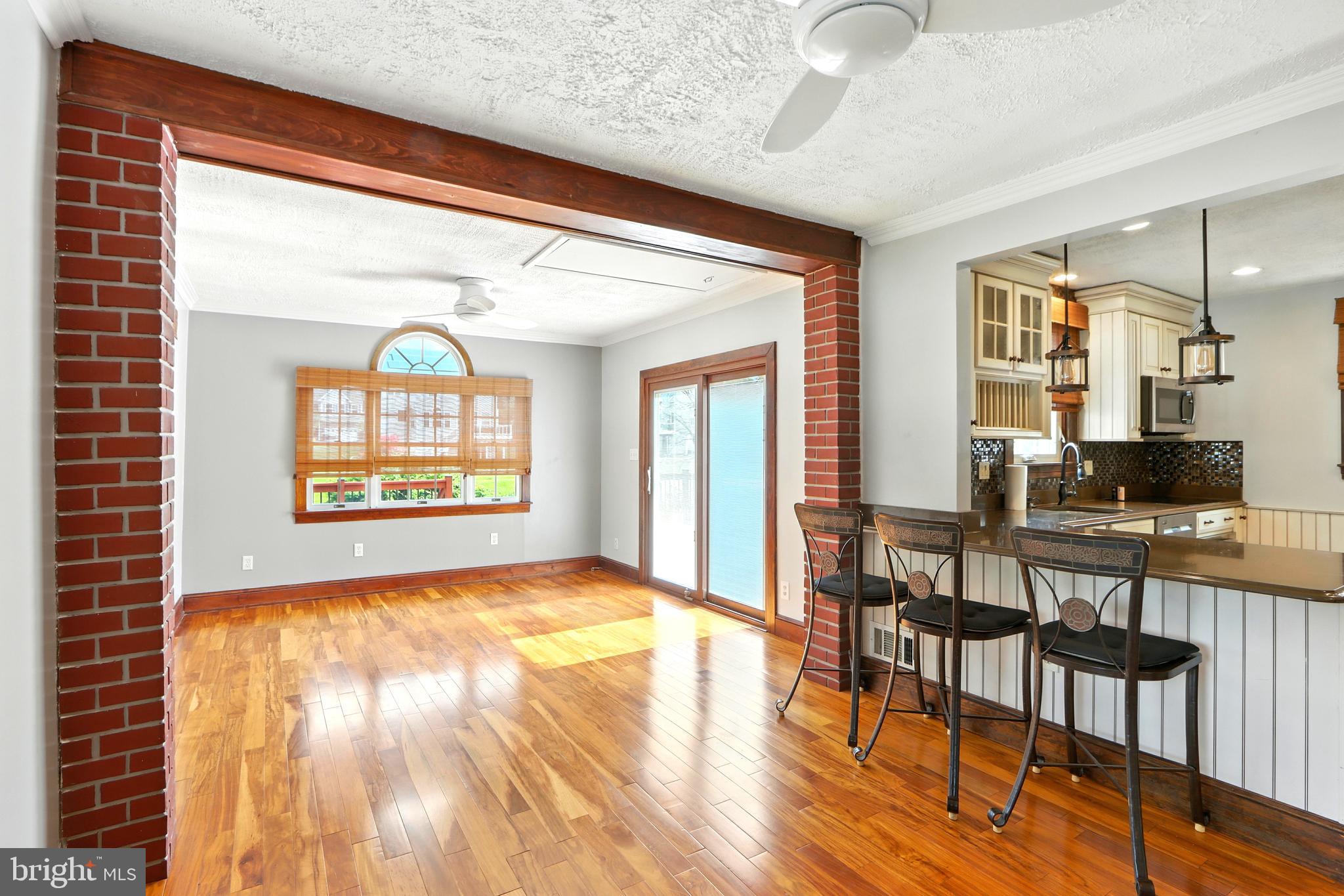 KINGSTON HEIGHTS - Residential