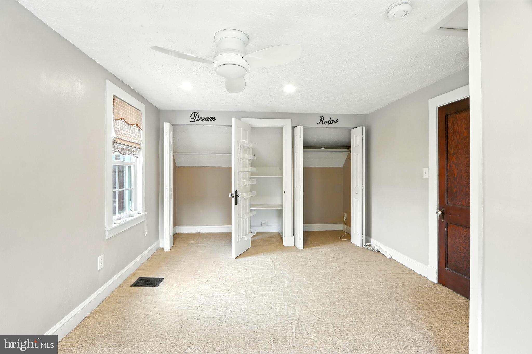 KINGSTON HEIGHTS - Residential