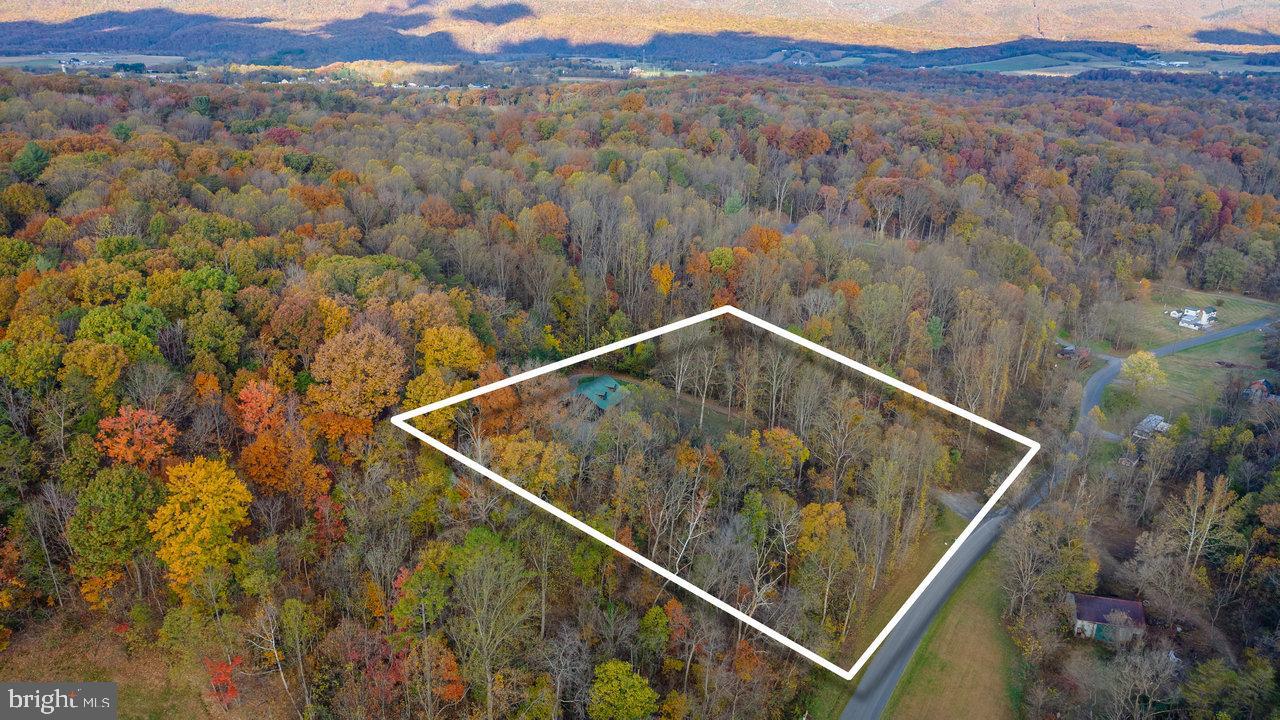 900 CROOKED RUN ROAD