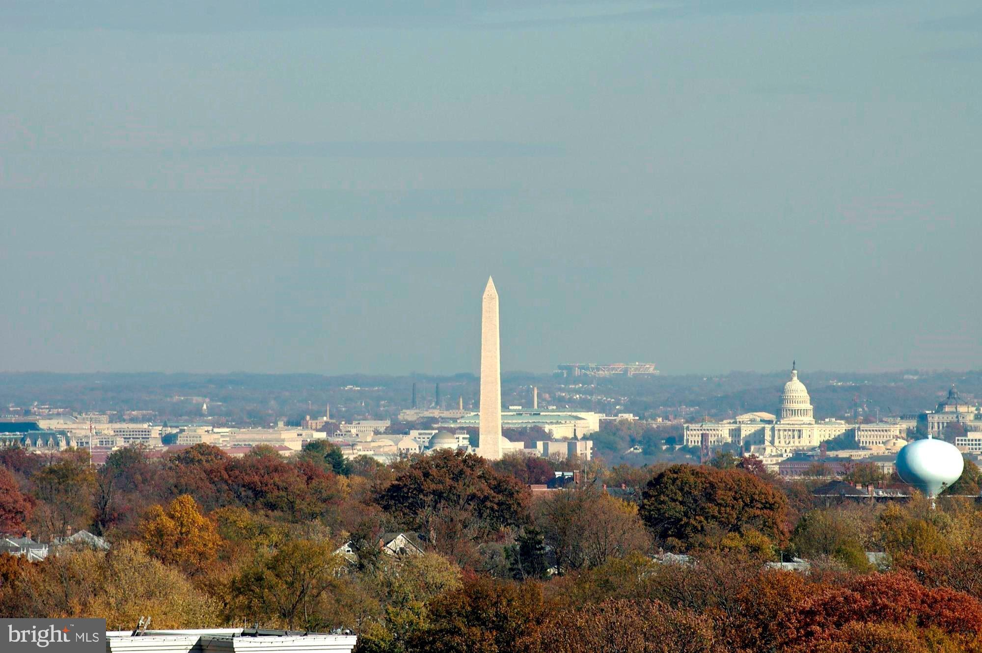 RESIDENCES AT LIBERTY CENTER - Residential Lease