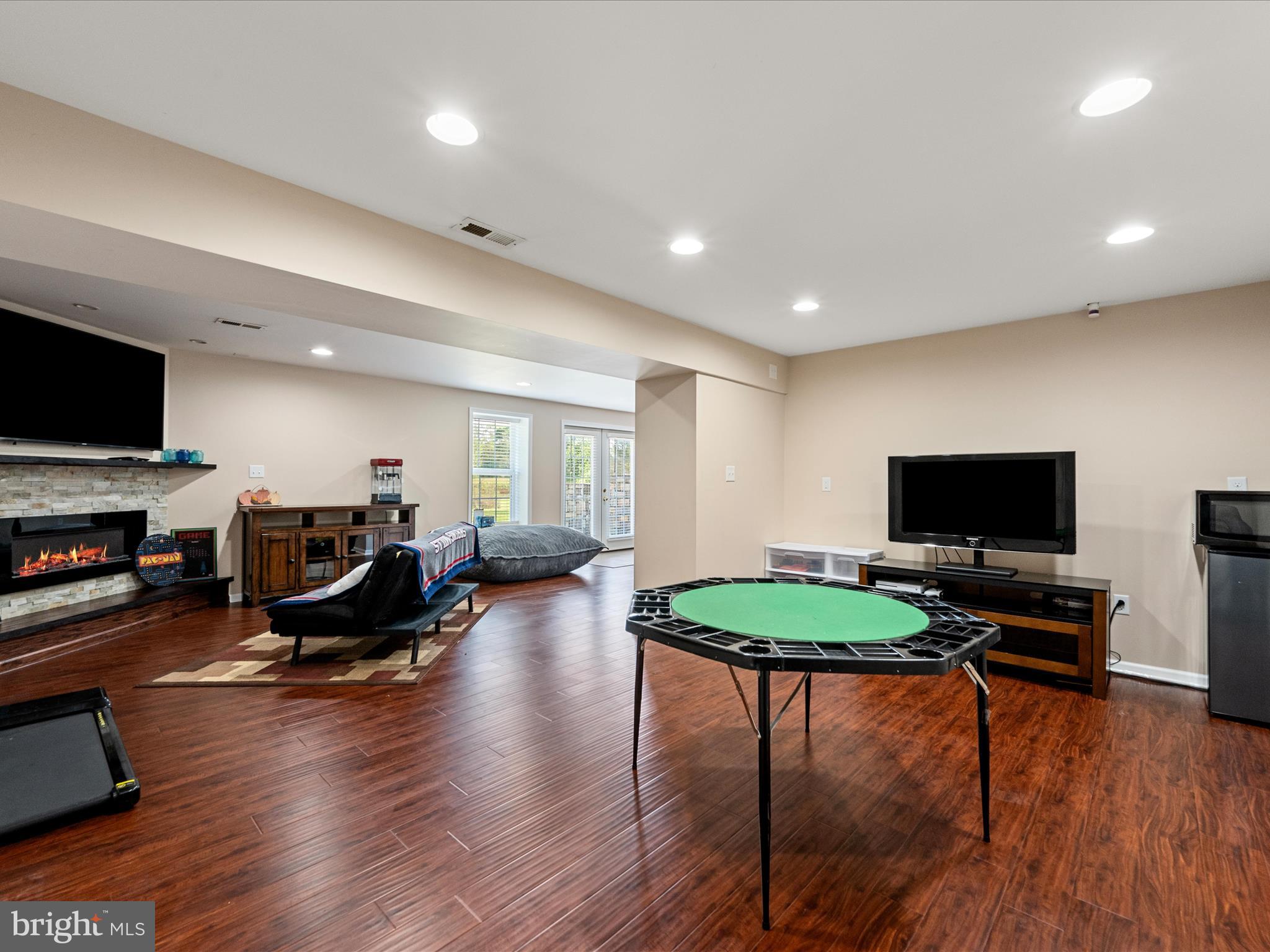 LITTLE GEORGETOWN ESTATES - Residential