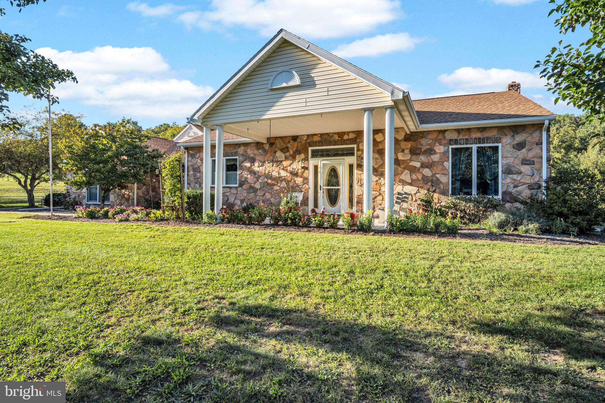 1195 FOX HOLLOW ROAD