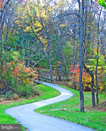 OAKLAND MILLS - Residential