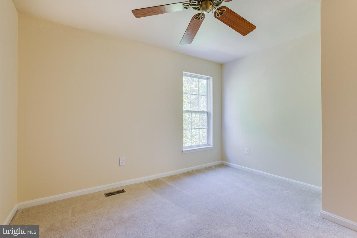 OAKLAND MILLS - Residential