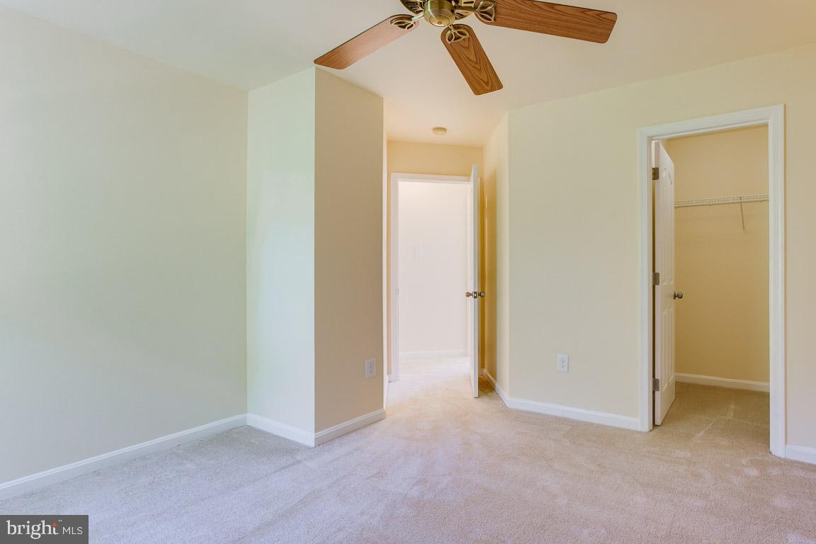 OAKLAND MILLS - Residential