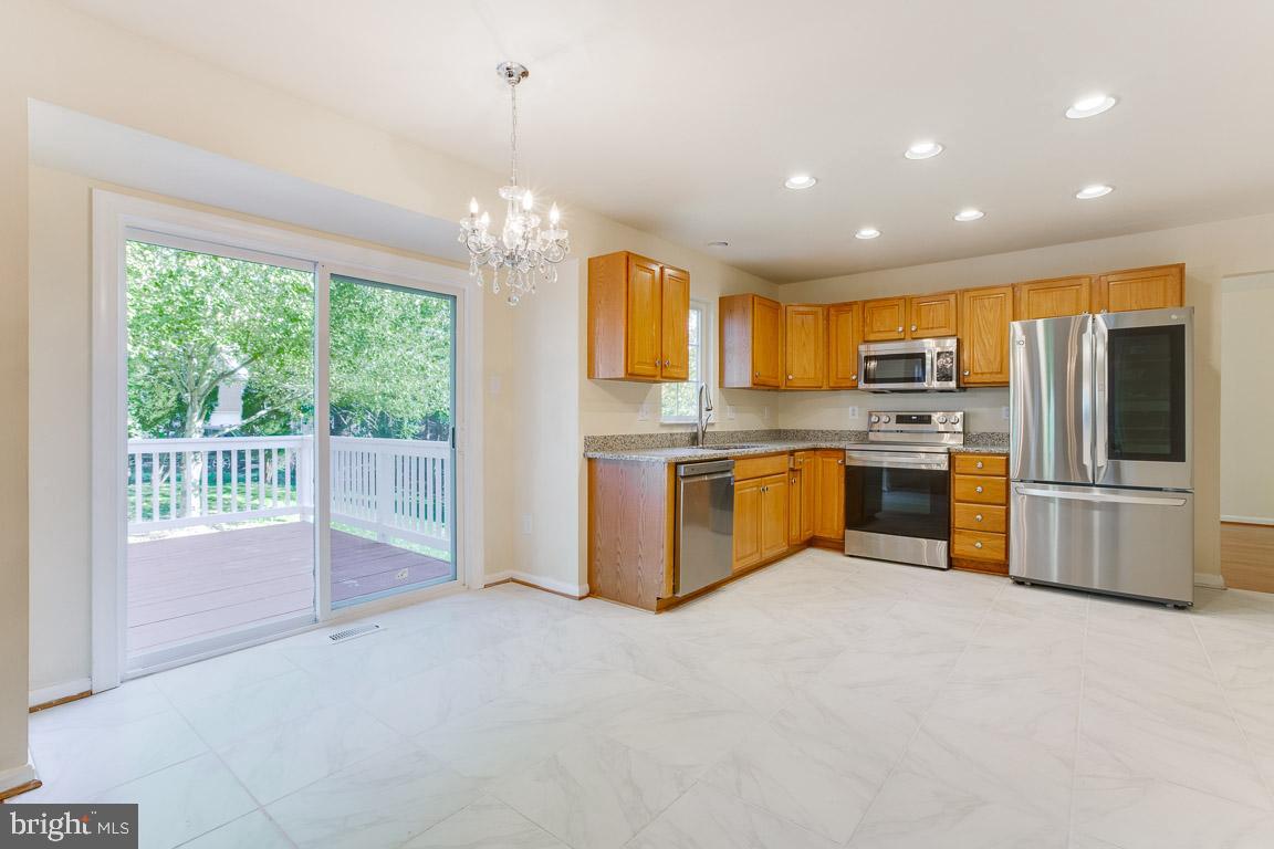 OAKLAND MILLS - Residential
