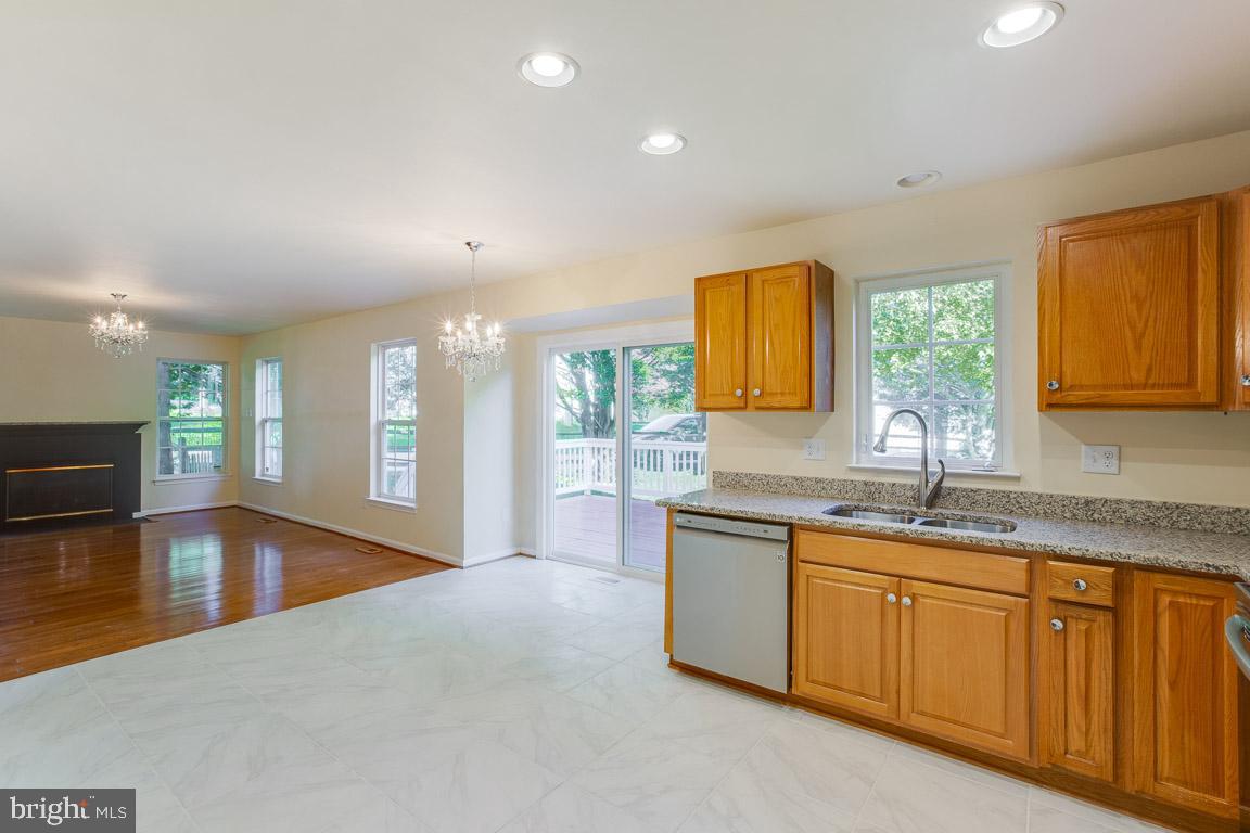 OAKLAND MILLS - Residential