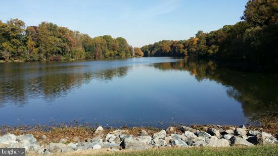 OAKLAND MILLS - Residential