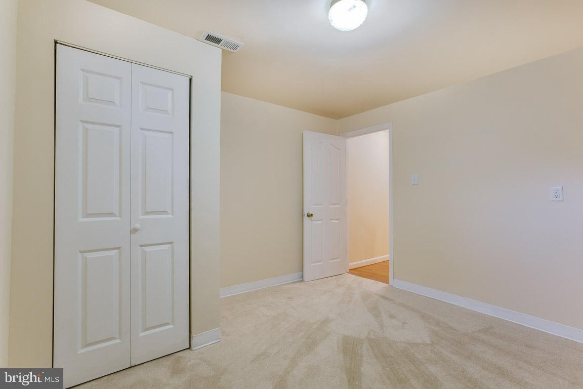 OAKLAND MILLS - Residential