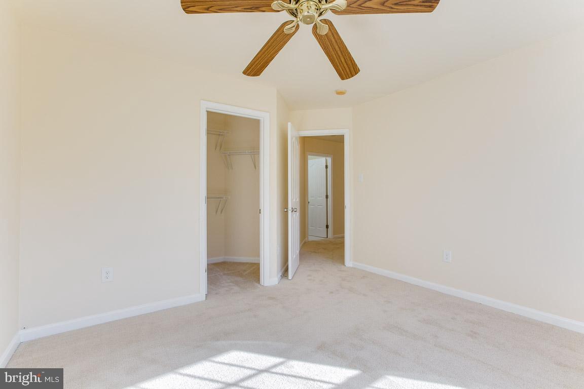 OAKLAND MILLS - Residential