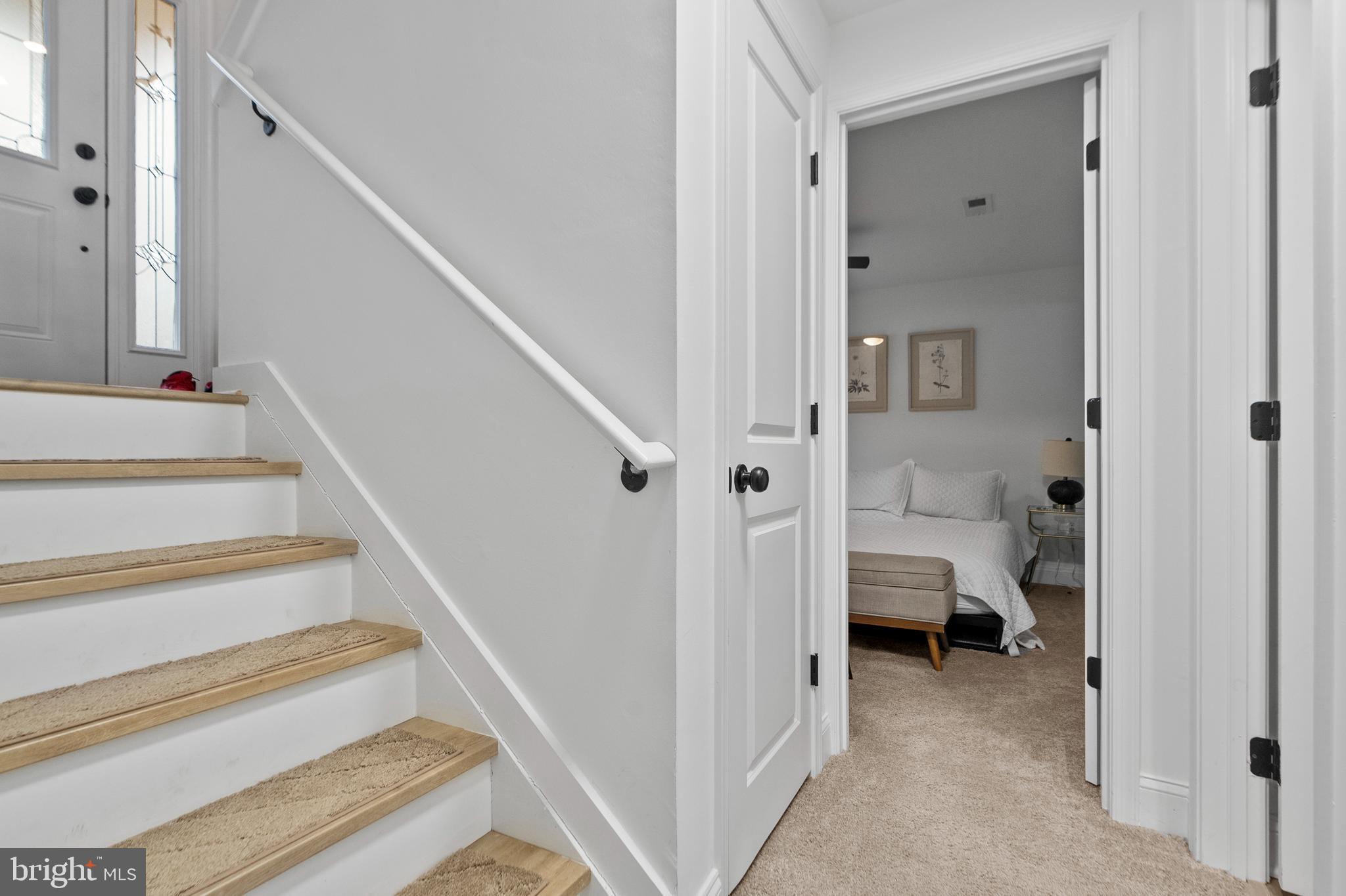 OAKLAND MILLS - Residential