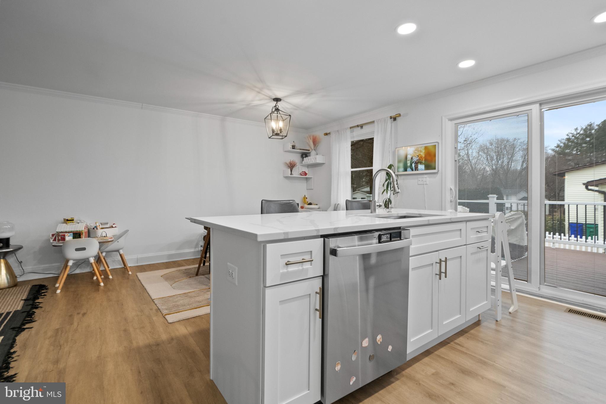 OAKLAND MILLS - Residential