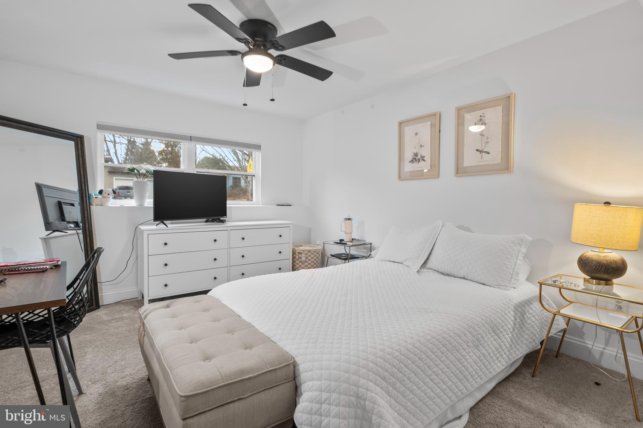 OAKLAND MILLS - Residential