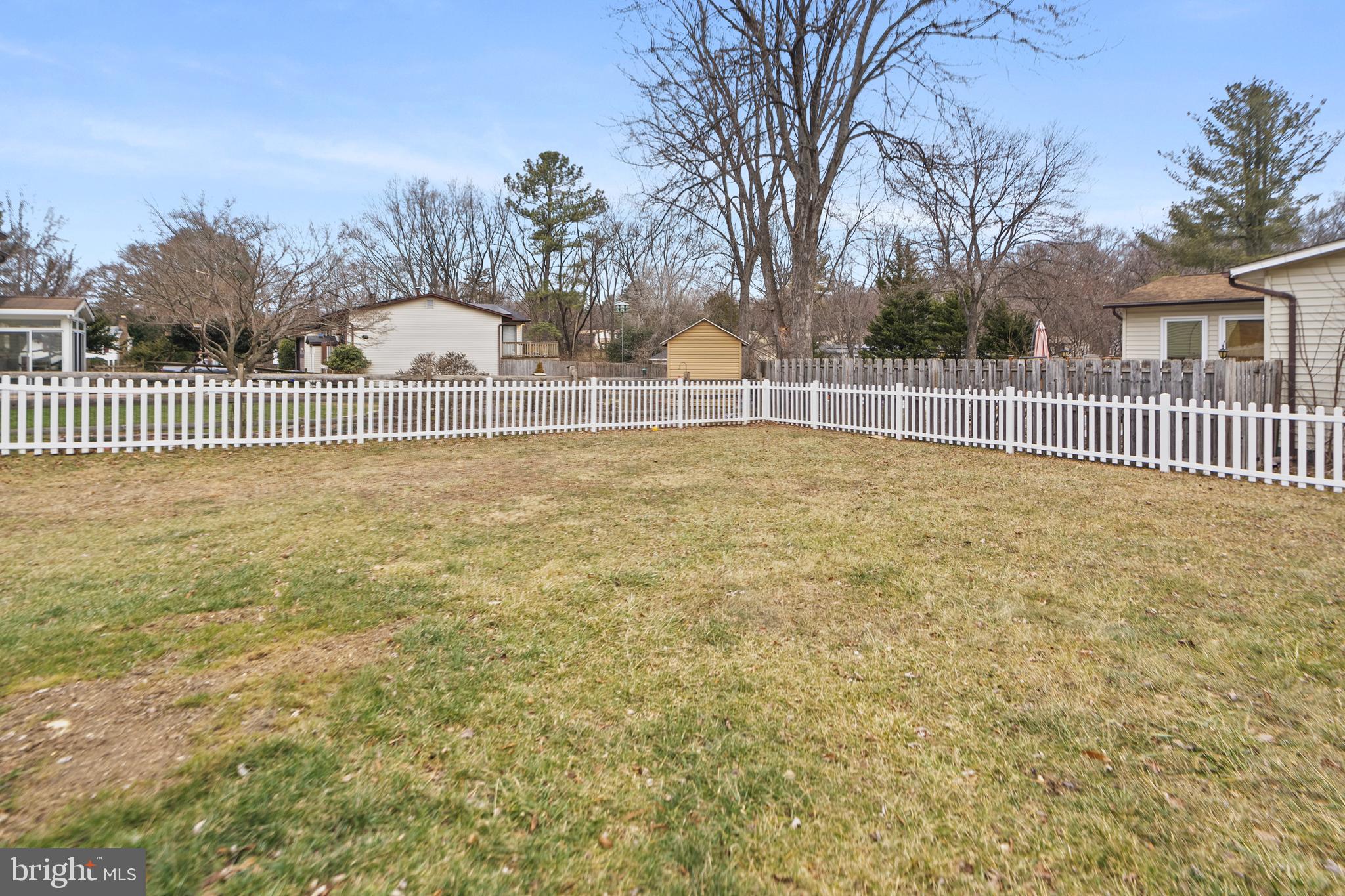 OAKLAND MILLS - Residential
