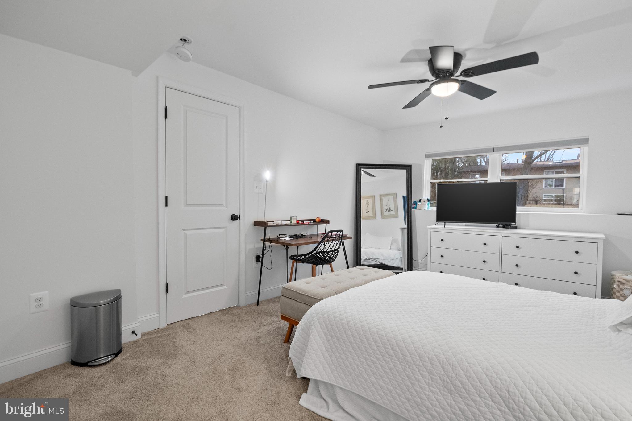 OAKLAND MILLS - Residential