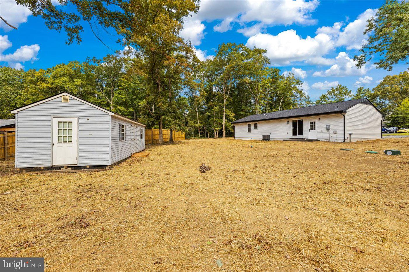 BATTLE PARK LAKES - Residential