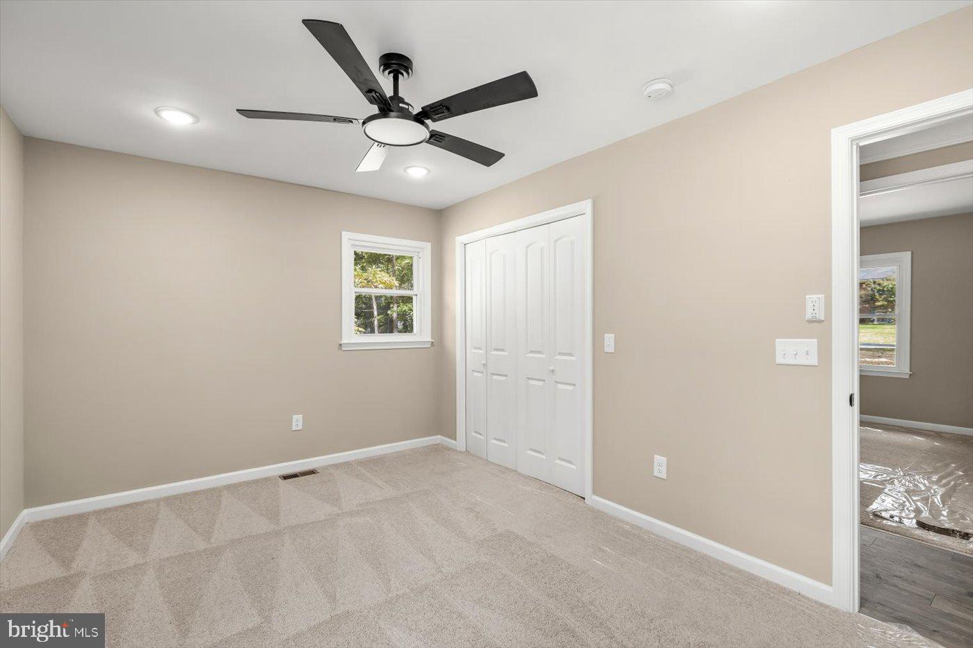 BATTLE PARK LAKES - Residential