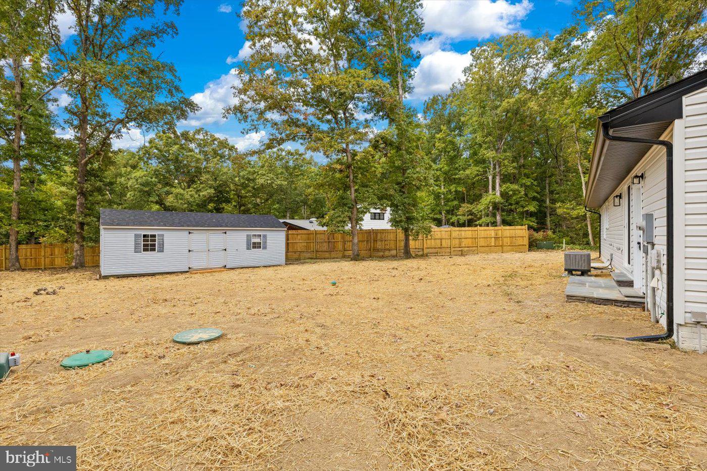 BATTLE PARK LAKES - Residential