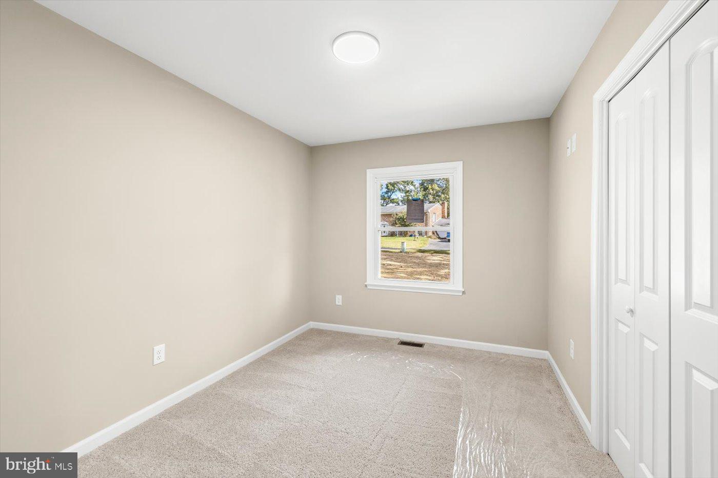 BATTLE PARK LAKES - Residential