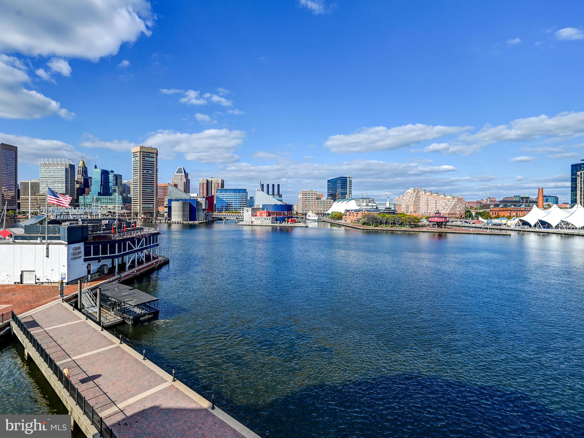 THE RITZ-CARLTON RESIDENCES - Residential Lease